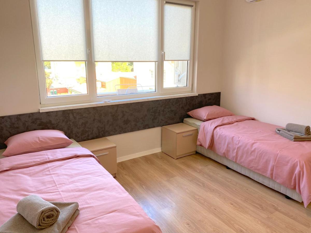 Top Centre Zara Apartment Stara Zagora Luaran gambar